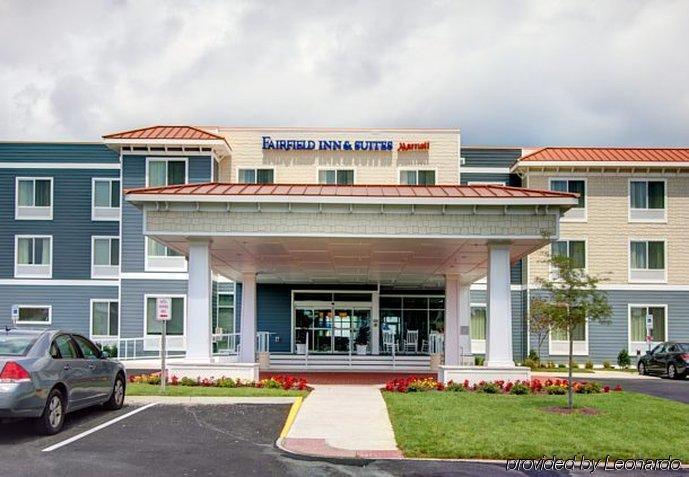 Fairfield Inn & Suites By Marriott Chincoteague Island Waterfront Экстерьер фото